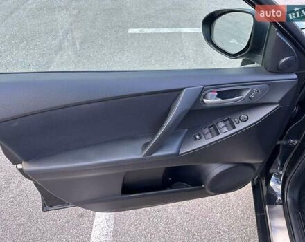 Черный Мазда 3, объемом двигателя 2 л и пробегом 187 тыс. км за 7200 $, фото 15 на Automoto.ua