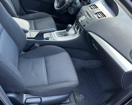 Черный Мазда 3, объемом двигателя 2 л и пробегом 187 тыс. км за 7200 $, фото 23 на Automoto.ua