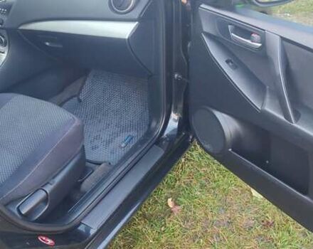 Черный Мазда 3, объемом двигателя 1.6 л и пробегом 234 тыс. км за 7500 $, фото 1 на Automoto.ua