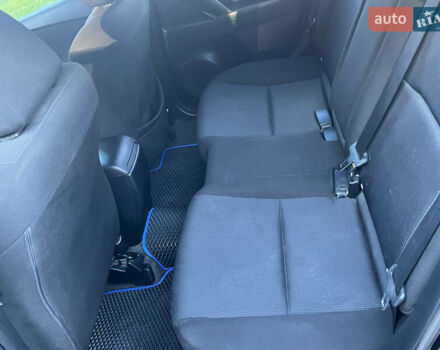 Чорний Мазда 3, об'ємом двигуна 1.6 л та пробігом 160 тис. км за 7600 $, фото 4 на Automoto.ua