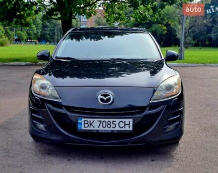 Черный Мазда 3, объемом двигателя 2 л и пробегом 258 тыс. км за 7100 $, фото 4 на Automoto.ua