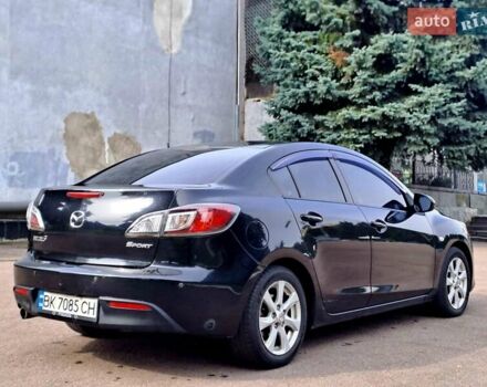 Черный Мазда 3, объемом двигателя 2 л и пробегом 258 тыс. км за 7100 $, фото 9 на Automoto.ua