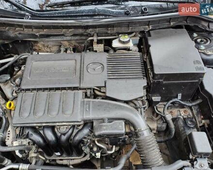 Черный Мазда 3, объемом двигателя 1.6 л и пробегом 213 тыс. км за 7500 $, фото 16 на Automoto.ua