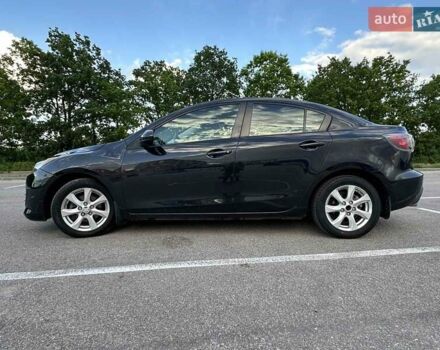 Черный Мазда 3, объемом двигателя 2 л и пробегом 187 тыс. км за 7200 $, фото 4 на Automoto.ua