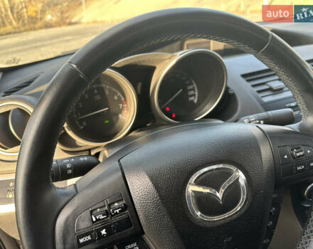 Чорний Мазда 3, об'ємом двигуна 1.6 л та пробігом 188 тис. км за 7400 $, фото 9 на Automoto.ua