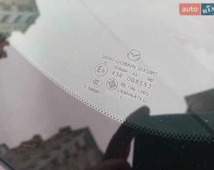 Черный Мазда 3, объемом двигателя 1.6 л и пробегом 257 тыс. км за 7850 $, фото 18 на Automoto.ua