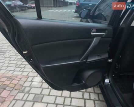 Черный Мазда 3, объемом двигателя 1.6 л и пробегом 257 тыс. км за 7850 $, фото 30 на Automoto.ua