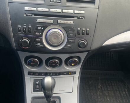 Черный Мазда 3, объемом двигателя 1.6 л и пробегом 253 тыс. км за 7700 $, фото 25 на Automoto.ua