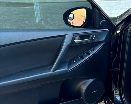 Чорний Мазда 3, об'ємом двигуна 2 л та пробігом 140 тис. км за 7700 $, фото 6 на Automoto.ua