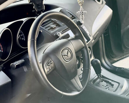 Черный Мазда 3, объемом двигателя 2 л и пробегом 280 тыс. км за 7000 $, фото 15 на Automoto.ua