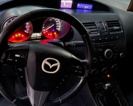 Черный Мазда 3, объемом двигателя 1.6 л и пробегом 180 тыс. км за 6300 $, фото 5 на Automoto.ua