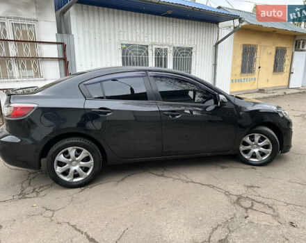 Черный Мазда 3, объемом двигателя 2 л и пробегом 280 тыс. км за 6700 $, фото 13 на Automoto.ua