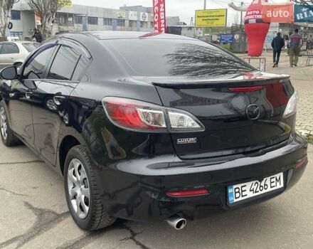 Черный Мазда 3, объемом двигателя 2 л и пробегом 284 тыс. км за 7300 $, фото 5 на Automoto.ua