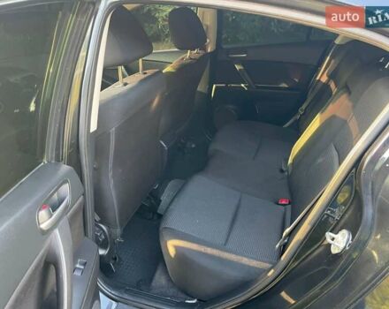 Черный Мазда 3, объемом двигателя 1.6 л и пробегом 180 тыс. км за 6300 $, фото 8 на Automoto.ua