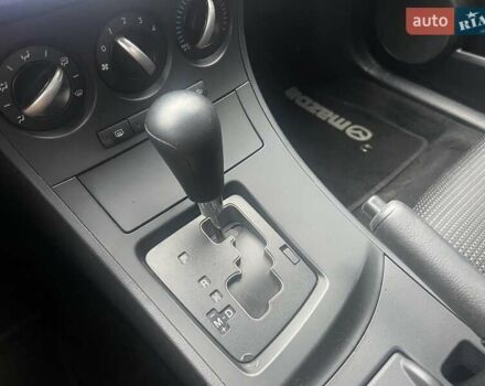 Черный Мазда 3, объемом двигателя 2 л и пробегом 284 тыс. км за 7300 $, фото 10 на Automoto.ua