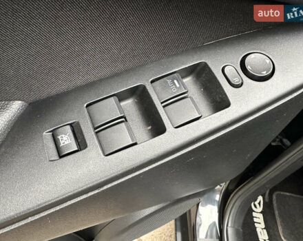 Черный Мазда 3, объемом двигателя 2 л и пробегом 280 тыс. км за 6700 $, фото 21 на Automoto.ua