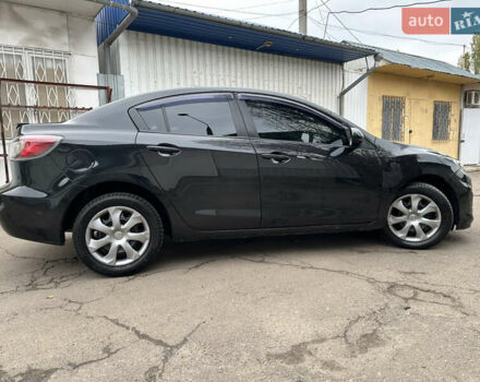 Черный Мазда 3, объемом двигателя 2 л и пробегом 280 тыс. км за 6700 $, фото 12 на Automoto.ua