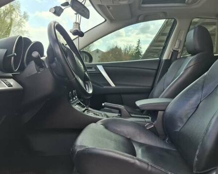 Черный Мазда 3, объемом двигателя 2 л и пробегом 264 тыс. км за 8500 $, фото 6 на Automoto.ua