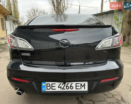 Черный Мазда 3, объемом двигателя 2 л и пробегом 280 тыс. км за 6700 $, фото 7 на Automoto.ua