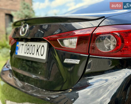 Черный Мазда 3, объемом двигателя 2 л и пробегом 198 тыс. км за 10500 $, фото 8 на Automoto.ua