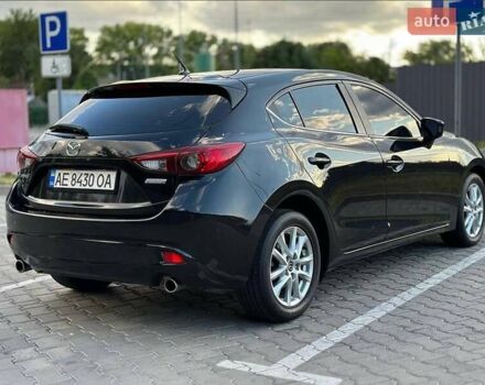 Черный Мазда 3, объемом двигателя 2 л и пробегом 124 тыс. км за 10300 $, фото 2 на Automoto.ua