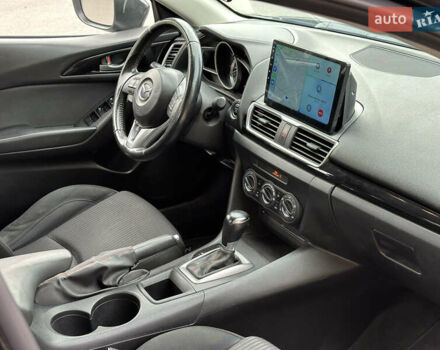 Мазда 3 2013 у Одесі на Automoto.ua Чорний Мазда 3, об'ємом двигуна 2 л та пробігом 168 тис. км за 11000 $, фото 13 на Automoto.ua