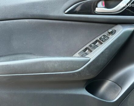 Чорний Мазда 3, об'ємом двигуна 2 л та пробігом 94 тис. км за 10940 $, фото 12 на Automoto.ua