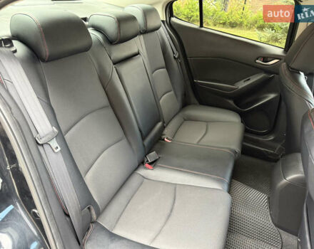 Черный Мазда 3, объемом двигателя 2 л и пробегом 198 тыс. км за 10500 $, фото 21 на Automoto.ua