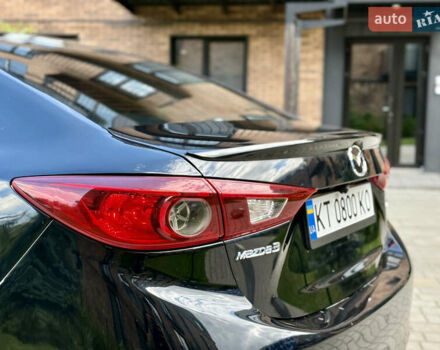Черный Мазда 3, объемом двигателя 2 л и пробегом 198 тыс. км за 10500 $, фото 7 на Automoto.ua