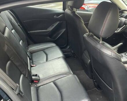 Черный Мазда 3, объемом двигателя 2 л и пробегом 167 тыс. км за 12500 $, фото 6 на Automoto.ua