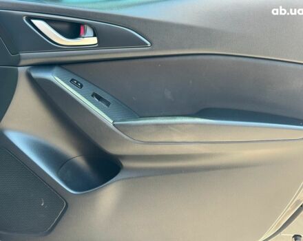 Черный Мазда 3, объемом двигателя 2 л и пробегом 196 тыс. км за 9990 $, фото 19 на Automoto.ua