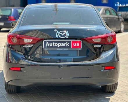 Черный Мазда 3, объемом двигателя 2 л и пробегом 196 тыс. км за 9990 $, фото 4 на Automoto.ua