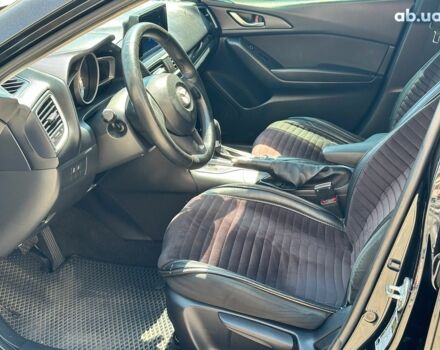 Черный Мазда 3, объемом двигателя 2 л и пробегом 196 тыс. км за 9990 $, фото 7 на Automoto.ua