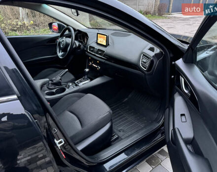 Чорний Мазда 3, об'ємом двигуна 1.5 л та пробігом 143 тис. км за 10900 $, фото 31 на Automoto.ua