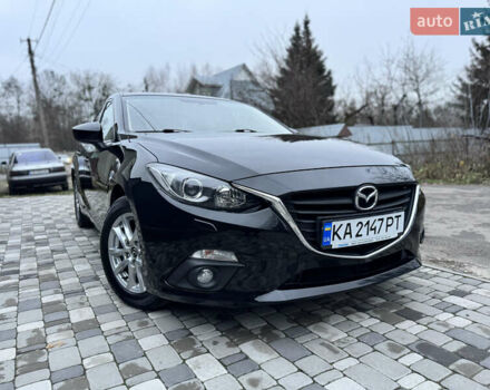 Чорний Мазда 3, об'ємом двигуна 1.5 л та пробігом 143 тис. км за 10900 $, фото 3 на Automoto.ua