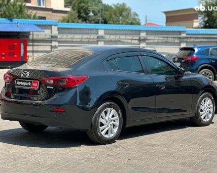 Черный Мазда 3, объемом двигателя 2 л и пробегом 196 тыс. км за 9990 $, фото 3 на Automoto.ua