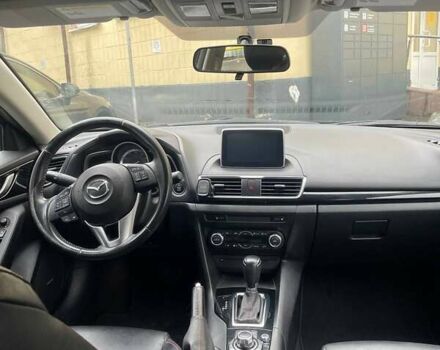 Черный Мазда 3, объемом двигателя 2 л и пробегом 167 тыс. км за 12500 $, фото 5 на Automoto.ua