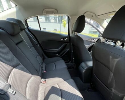 Черный Мазда 3, объемом двигателя 2 л и пробегом 172 тыс. км за 11950 $, фото 17 на Automoto.ua