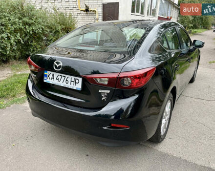 Черный Мазда 3, объемом двигателя 2 л и пробегом 172 тыс. км за 11950 $, фото 6 на Automoto.ua