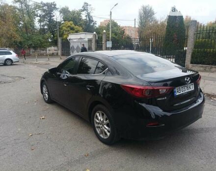 Черный Мазда 3, объемом двигателя 2 л и пробегом 265 тыс. км за 7900 $, фото 3 на Automoto.ua