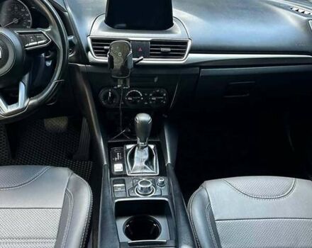 Чорний Мазда 3, об'ємом двигуна 2 л та пробігом 165 тис. км за 10500 $, фото 8 на Automoto.ua