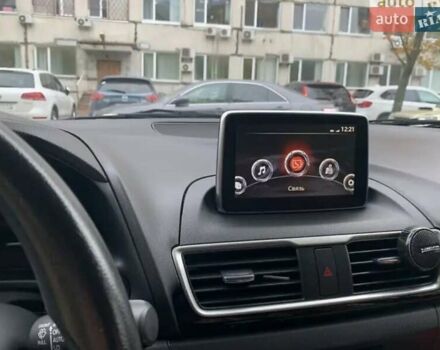 Чорний Мазда 3, об'ємом двигуна 2 л та пробігом 135 тис. км за 11000 $, фото 1 на Automoto.ua