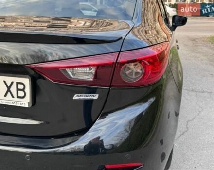 Черный Мазда 3, объемом двигателя 1.5 л и пробегом 116 тыс. км за 14500 $, фото 5 на Automoto.ua