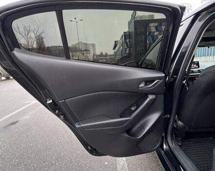 Черный Мазда 3, объемом двигателя 2 л и пробегом 122 тыс. км за 12000 $, фото 40 на Automoto.ua