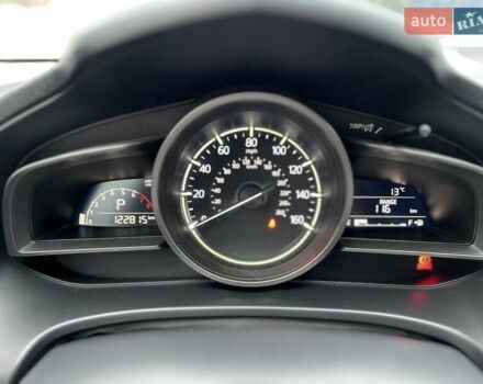 Черный Мазда 3, объемом двигателя 2 л и пробегом 122 тыс. км за 12000 $, фото 46 на Automoto.ua