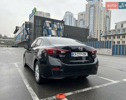 Черный Мазда 3, объемом двигателя 2 л и пробегом 122 тыс. км за 12000 $, фото 14 на Automoto.ua