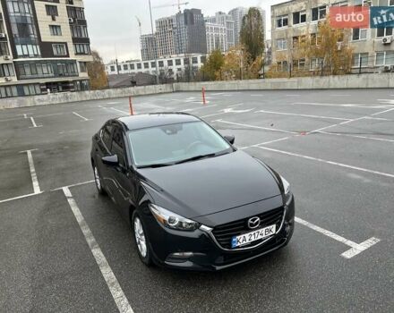 Черный Мазда 3, объемом двигателя 2 л и пробегом 122 тыс. км за 12000 $, фото 24 на Automoto.ua
