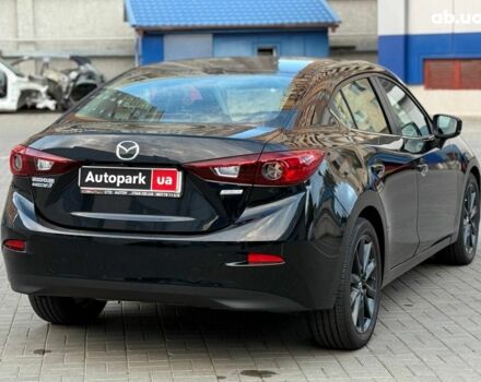 Чорний Мазда 3, об'ємом двигуна 2 л та пробігом 107 тис. км за 13290 $, фото 5 на Automoto.ua