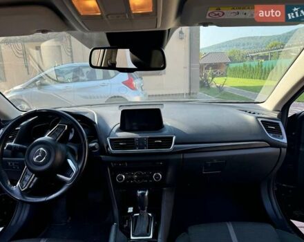 Черный Мазда 3, объемом двигателя 2 л и пробегом 95 тыс. км за 14099 $, фото 5 на Automoto.ua