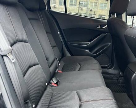 Черный Мазда 3, объемом двигателя 2 л и пробегом 122 тыс. км за 12000 $, фото 33 на Automoto.ua